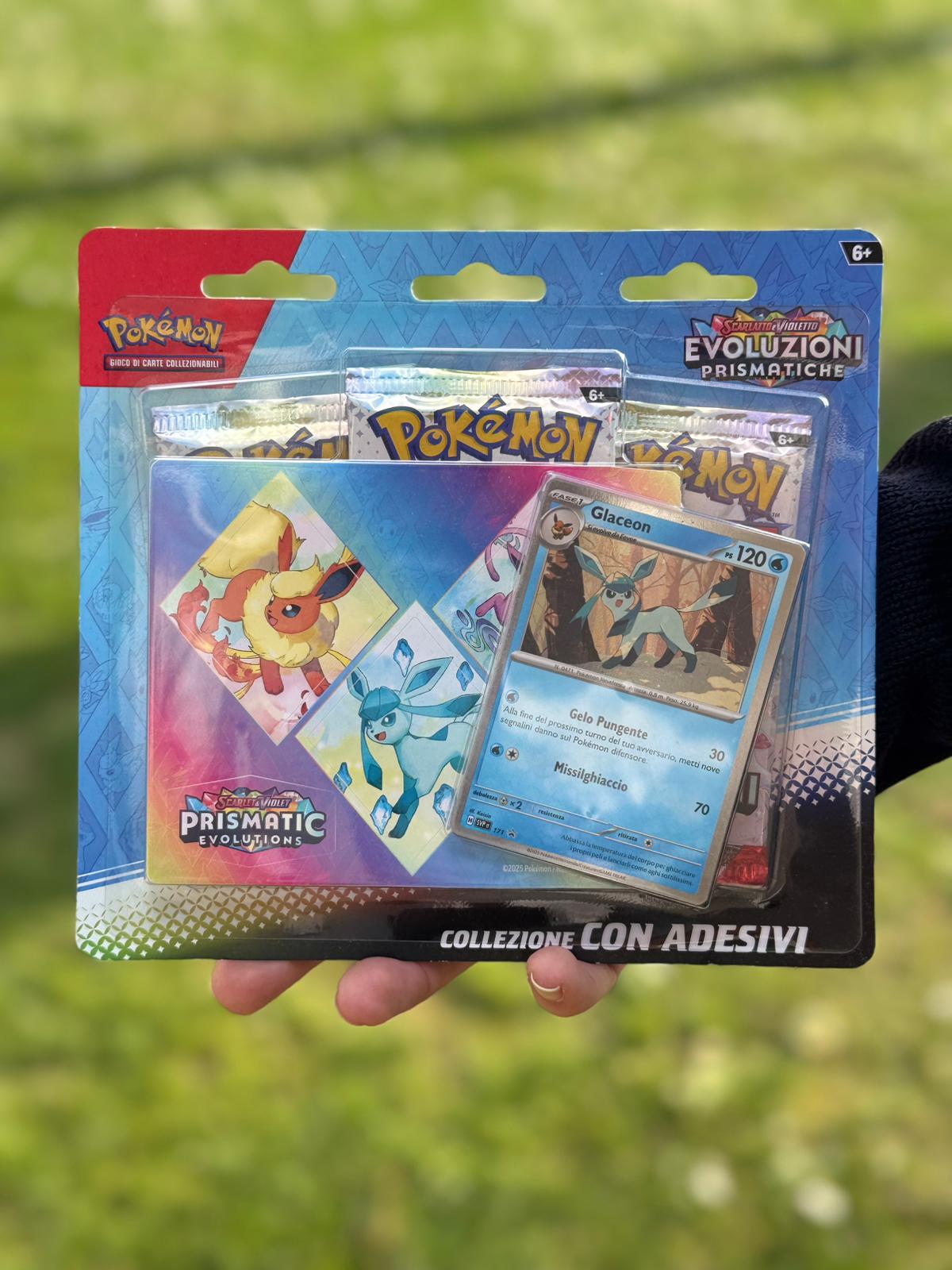 Collezione Evoluzioni Prismatiche con Adesivo Flareon, Glaceon e Espeon (IT)