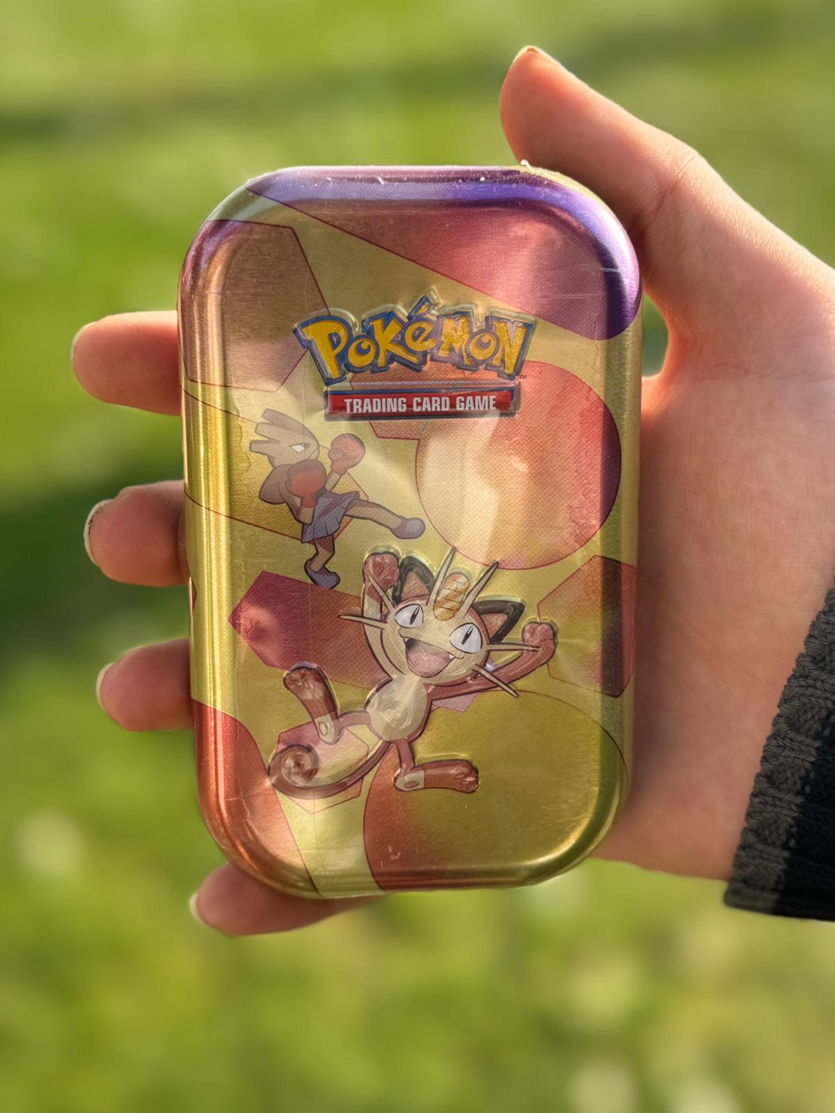 Mini Tin da Collezione 151 Meowth e Hitmonchan (IT)
